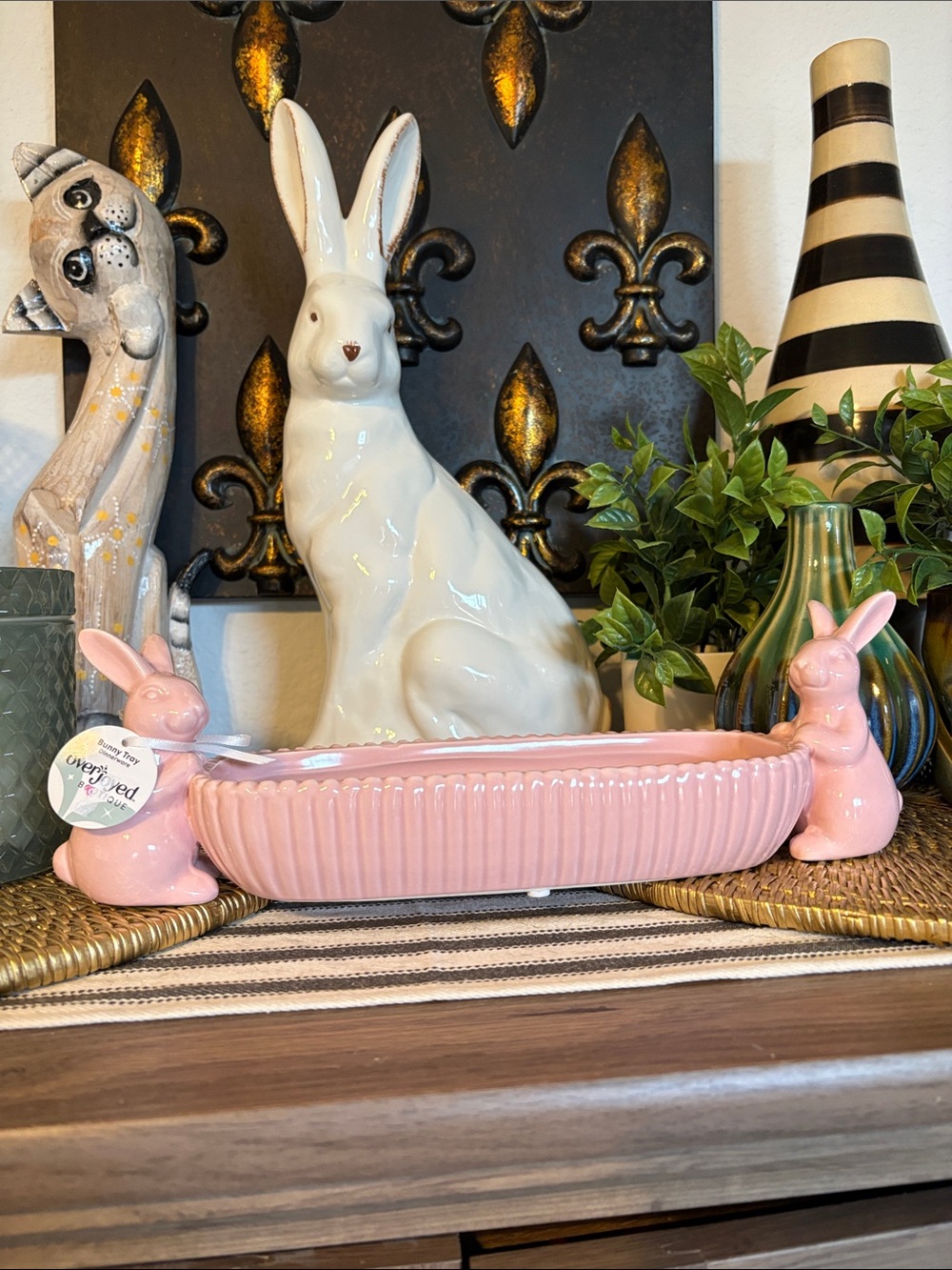 🆕Overjoyed Boutique Ceramic Pink Bunny Boat/Dish